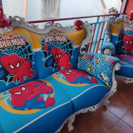 Hotel Spiderman House CTA Exterior foto