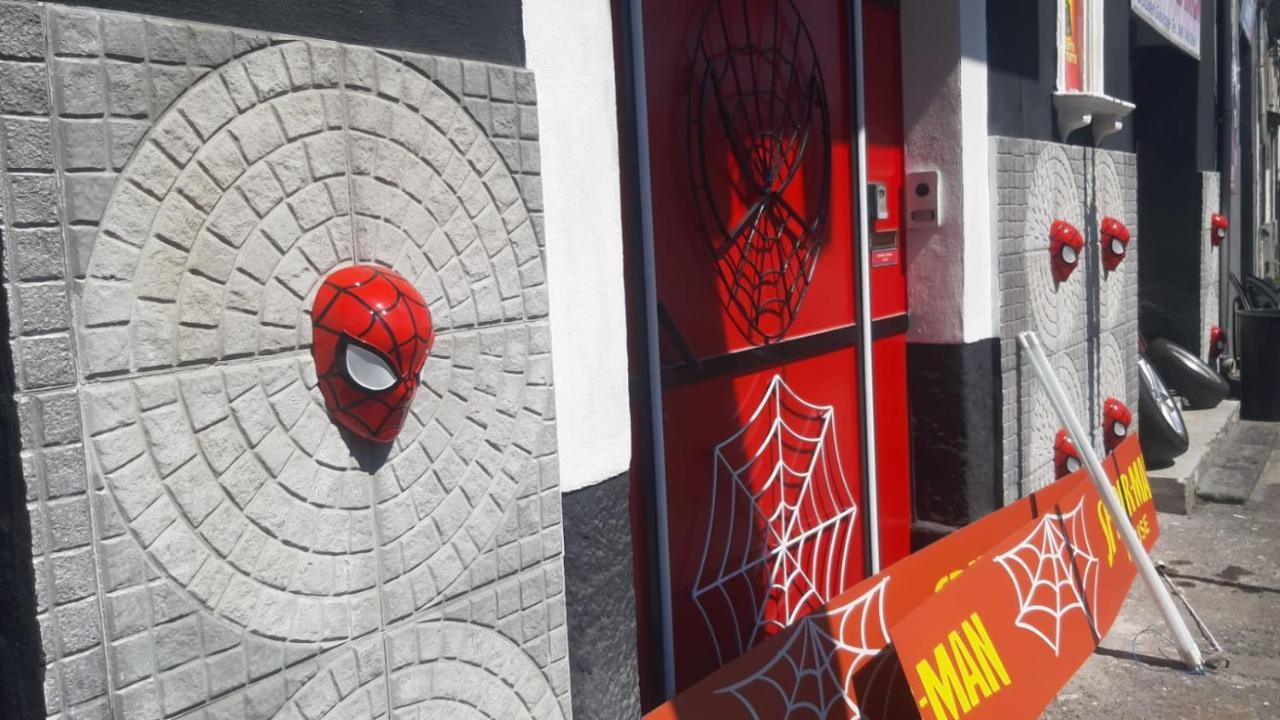 Hotel Spiderman House CTA Exterior foto