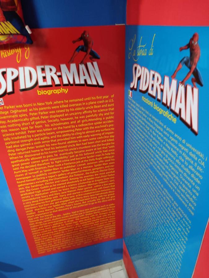 Hotel Spiderman House CTA Exterior foto